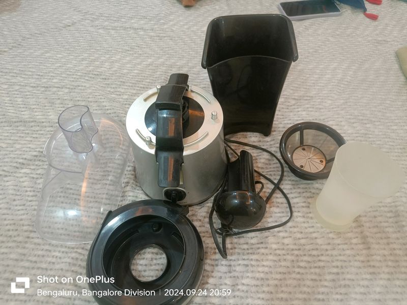 Like New Wonderchef Juicer