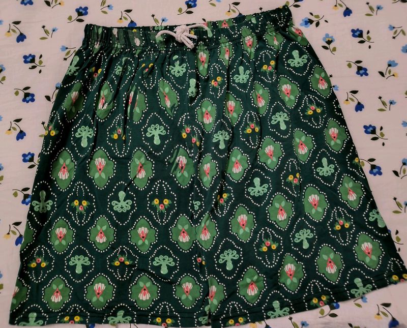 Green Shorts Women