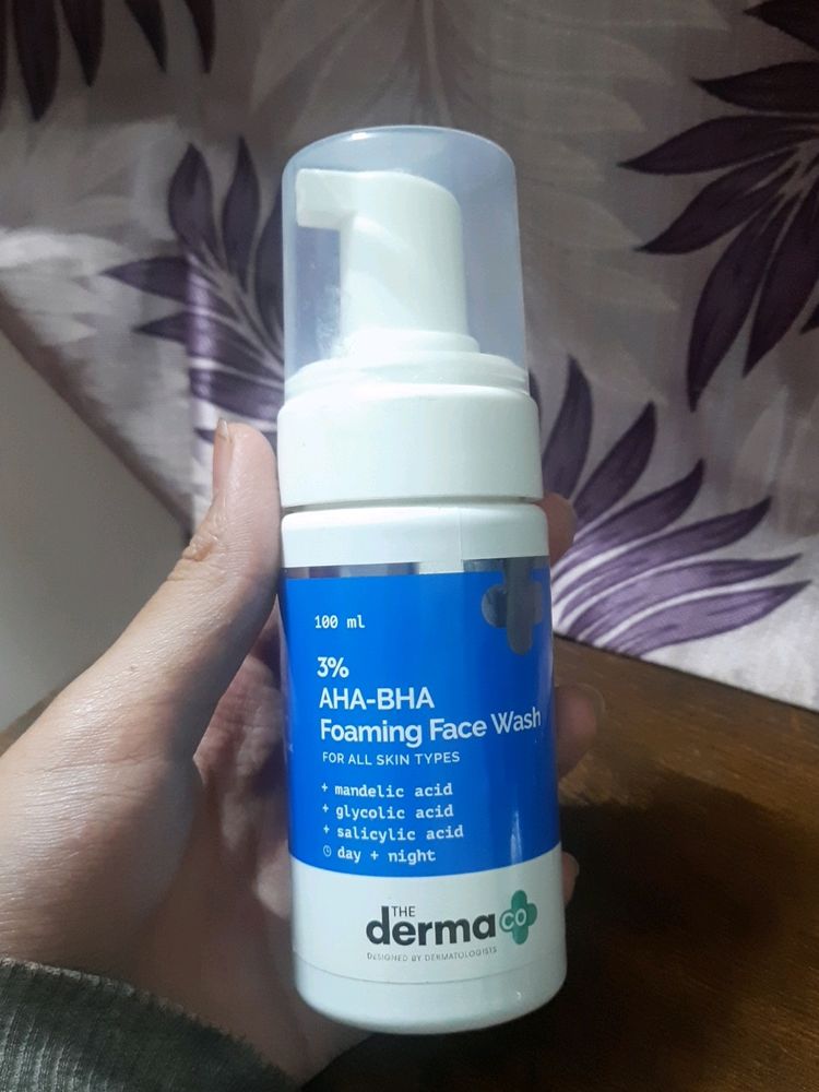 Derma Co 3% AHA-BHA Face Wash