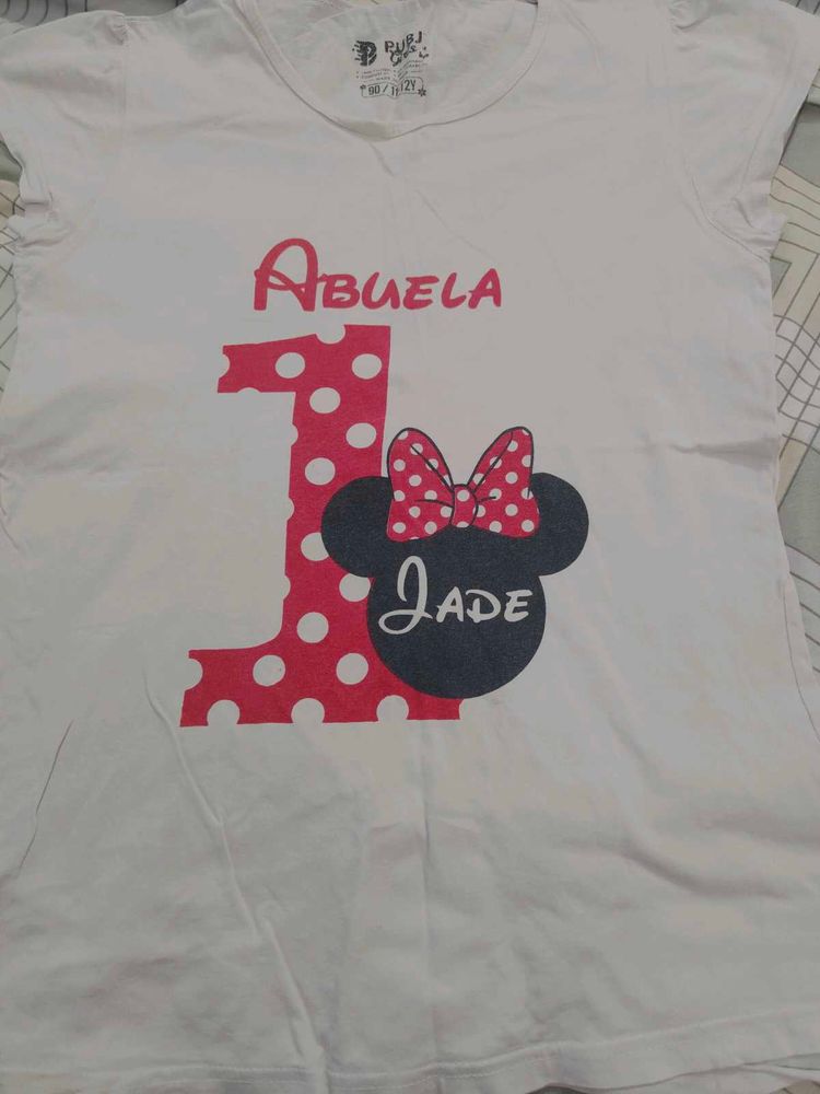 Girl's T shirt