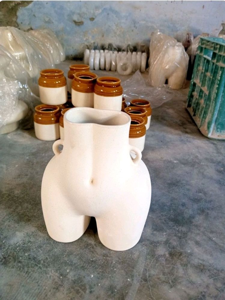 Ladies Body Shape Vase