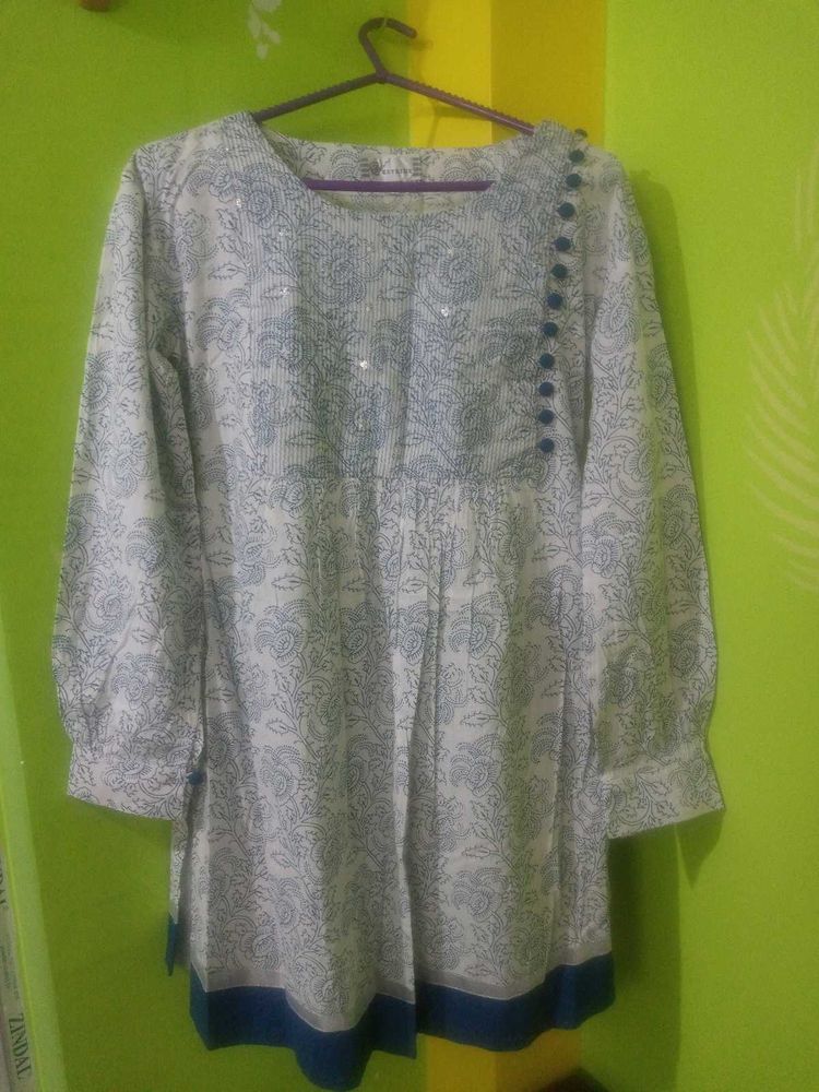 Short Kurti/Top