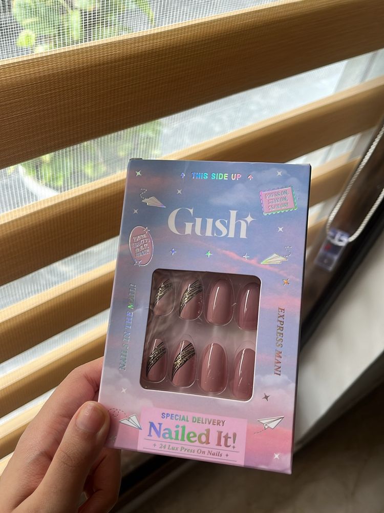 GUSH Press On Nails Kit