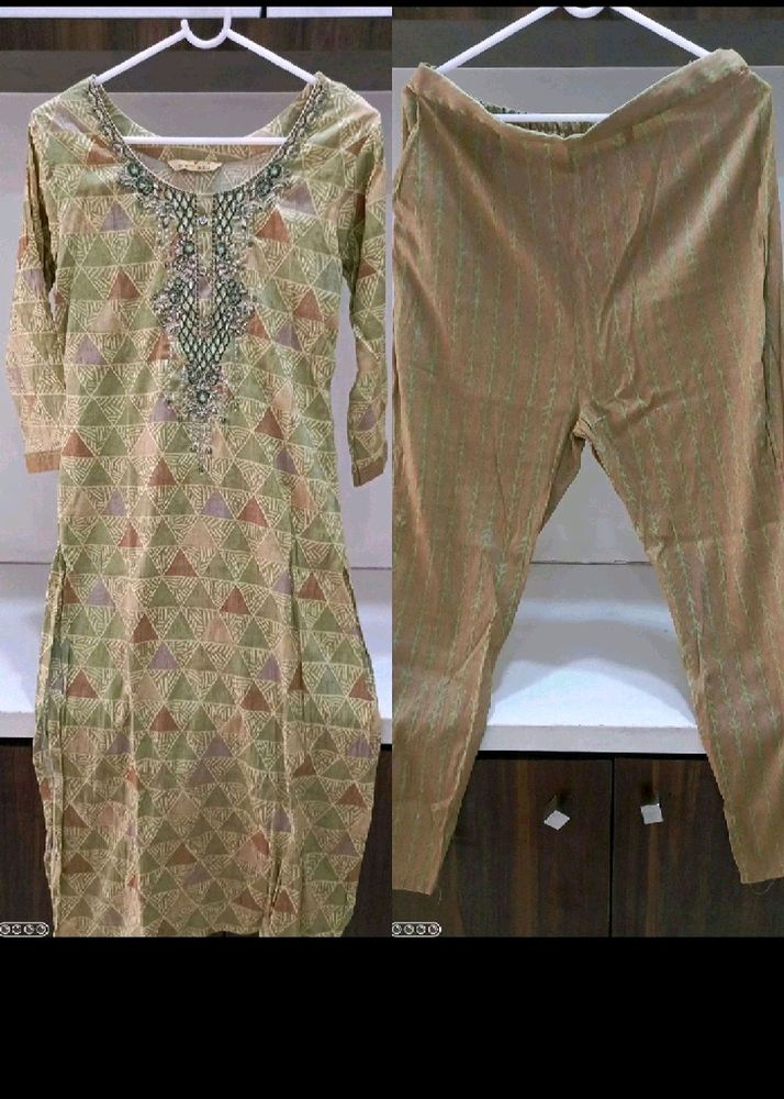 English Colour Kurti N Pant