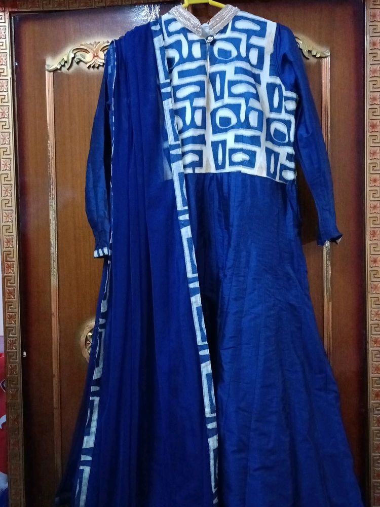 Gown With Dupatta