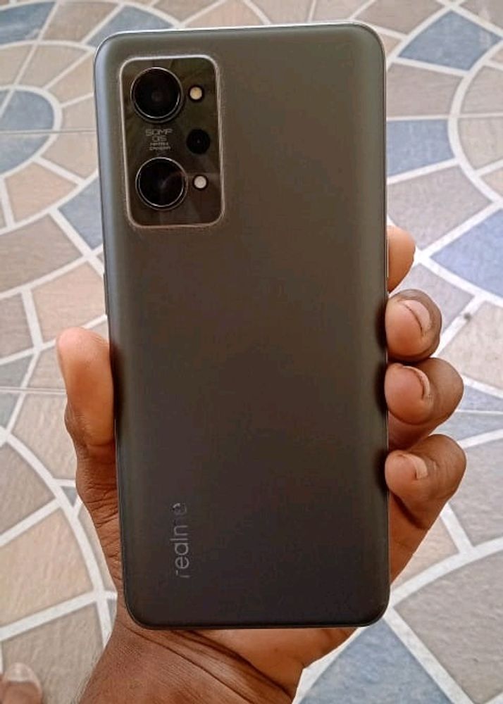 Realme Gt2