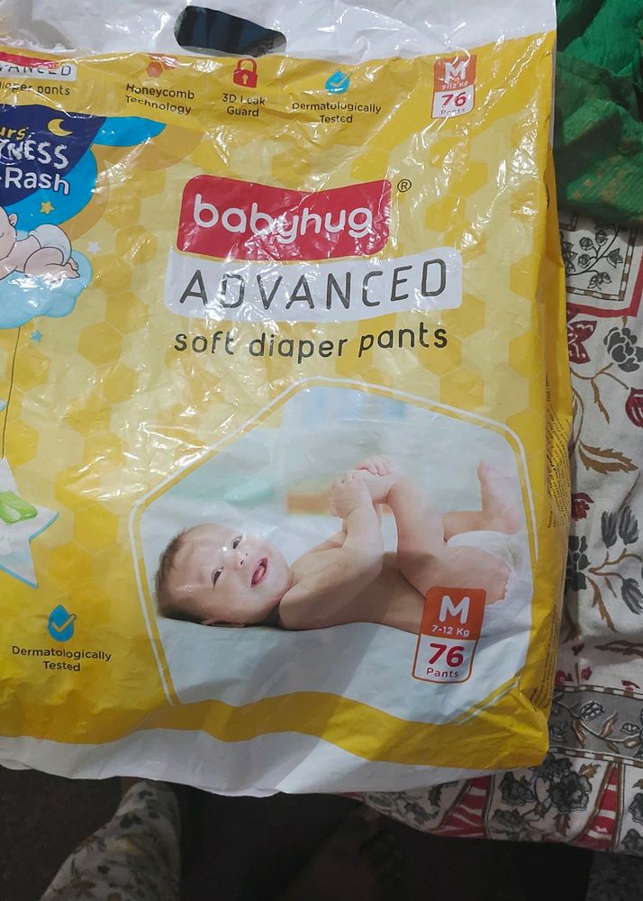 Babyhug M Size Diapers