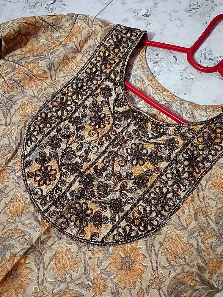 Zari Design Kurti