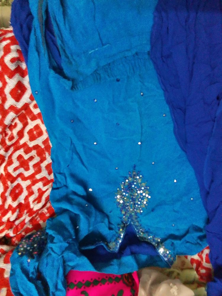 Kurti Set In Good Condition