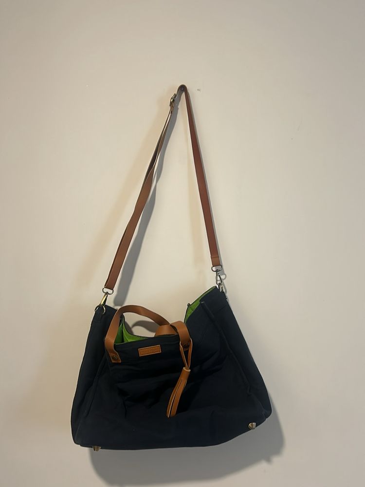 Contrast Tote Bag With Laptop Sleeve