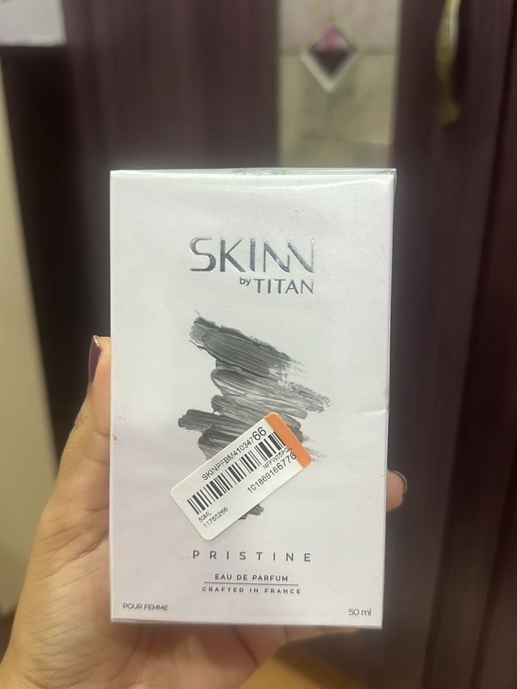 Skinn By Titan Perfume In Pristine