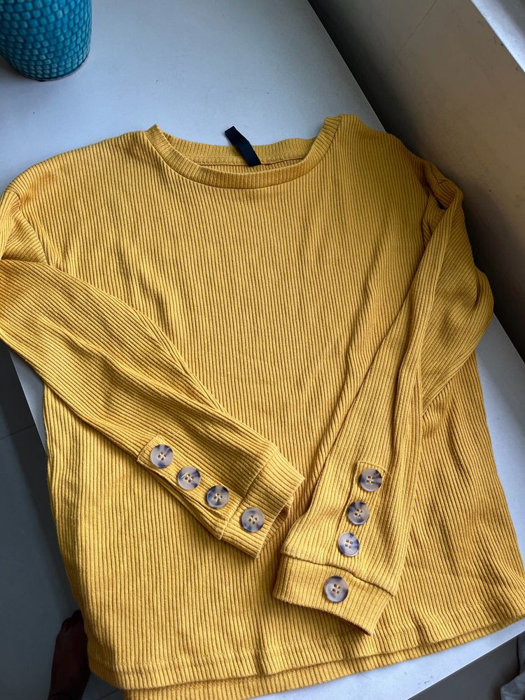 Yellow ribbed Top (FBB)