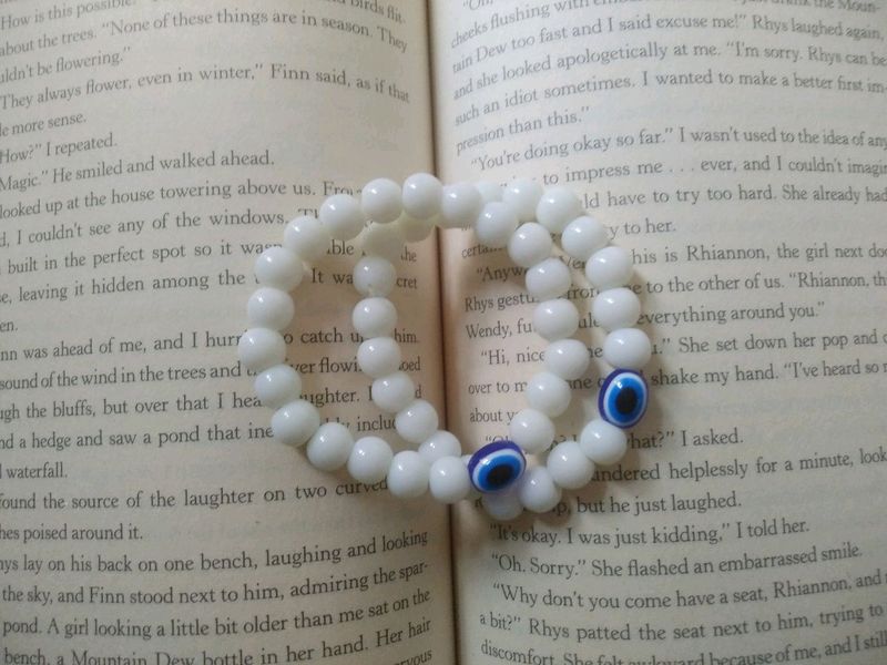 Evil Eye White Colour Beaded Bracelet 🤍