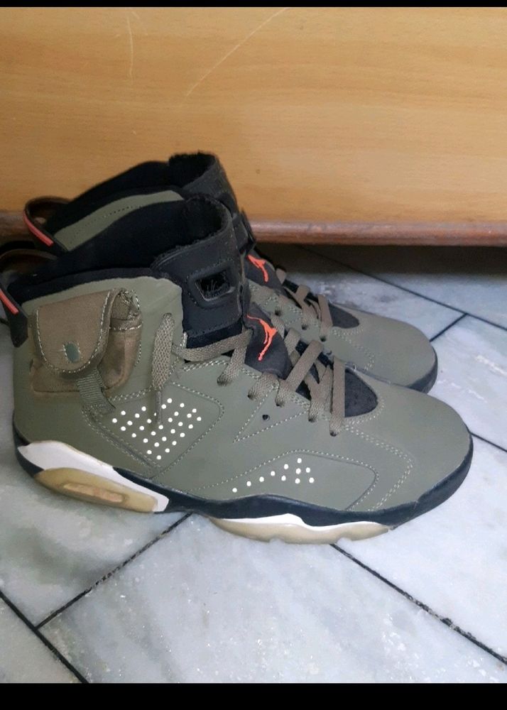 Air Jordan retro 6 Travis Scott edition sneaker 👟