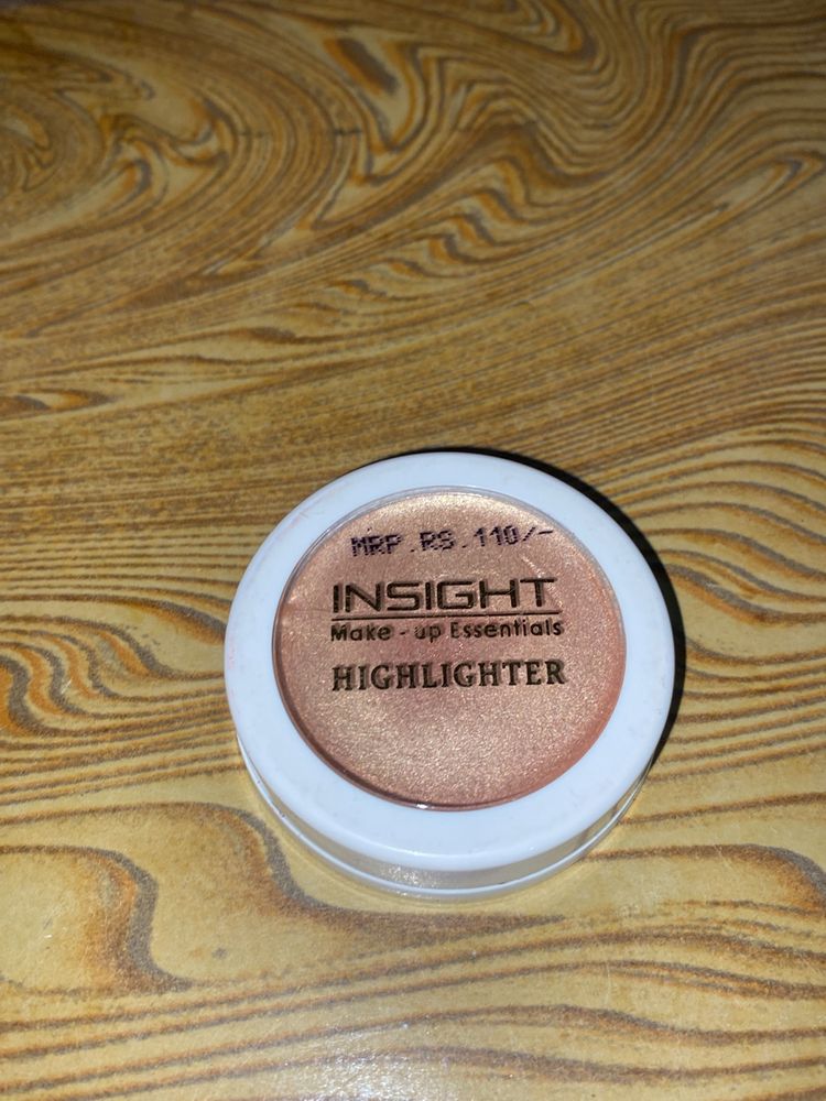 🔥Loot🔥Highlighter & White Kajal❤️