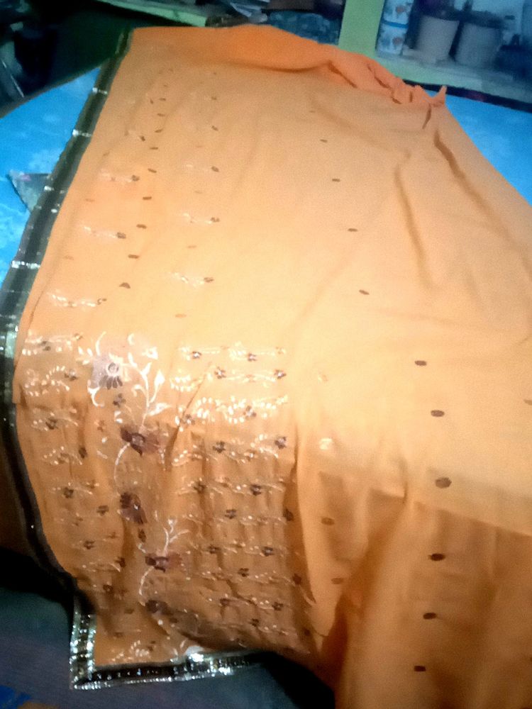 Beautiful Gota Saree With Dhaga Kadhai