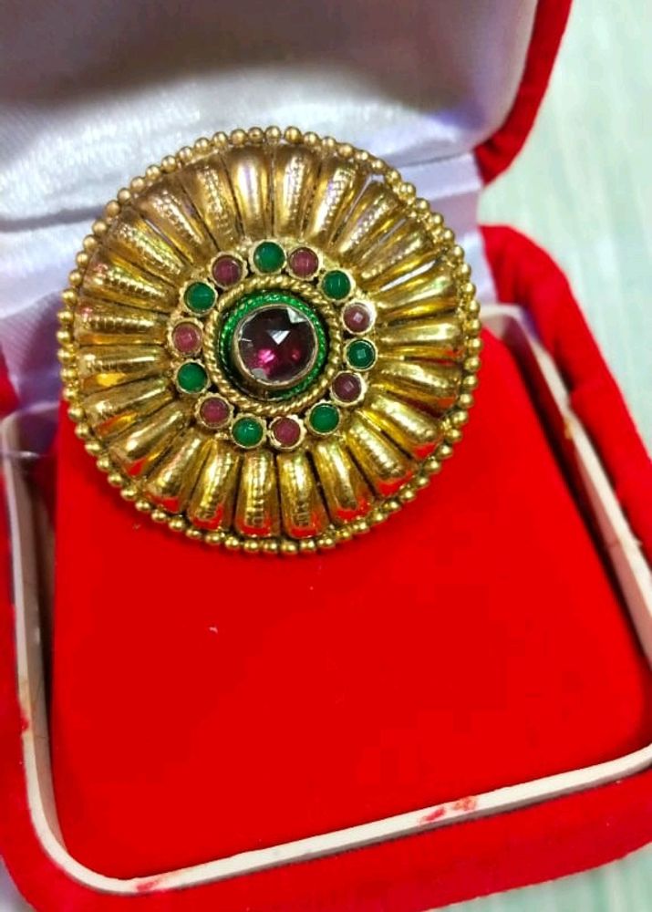 Beautiful Kundan Ring l