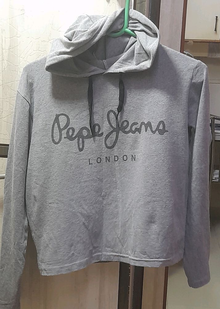 GREY CROP HOODIE🥰