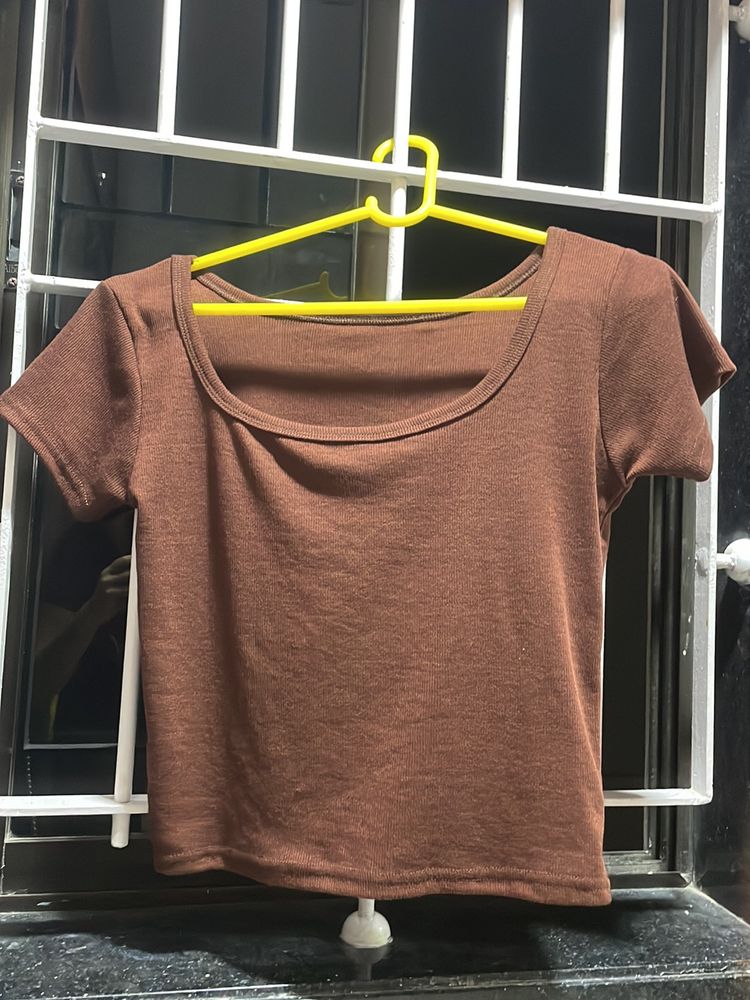 Chocolaty Brown Tee (un-used)