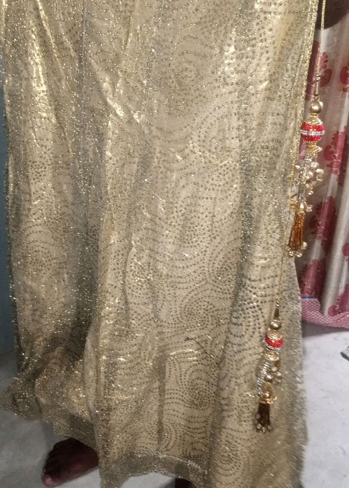 designeer lehnga