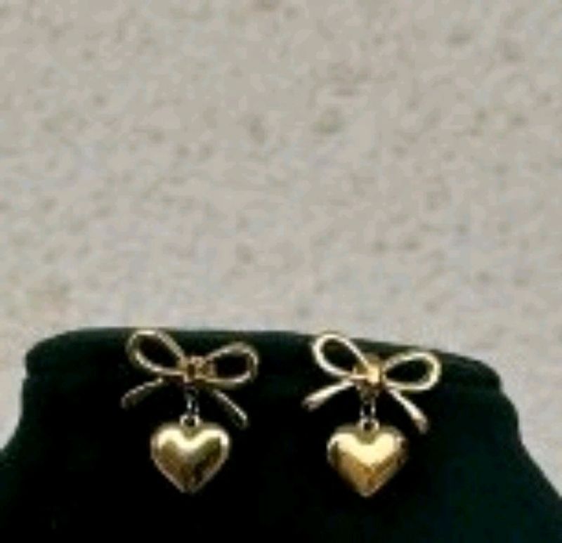 Earrings Bow