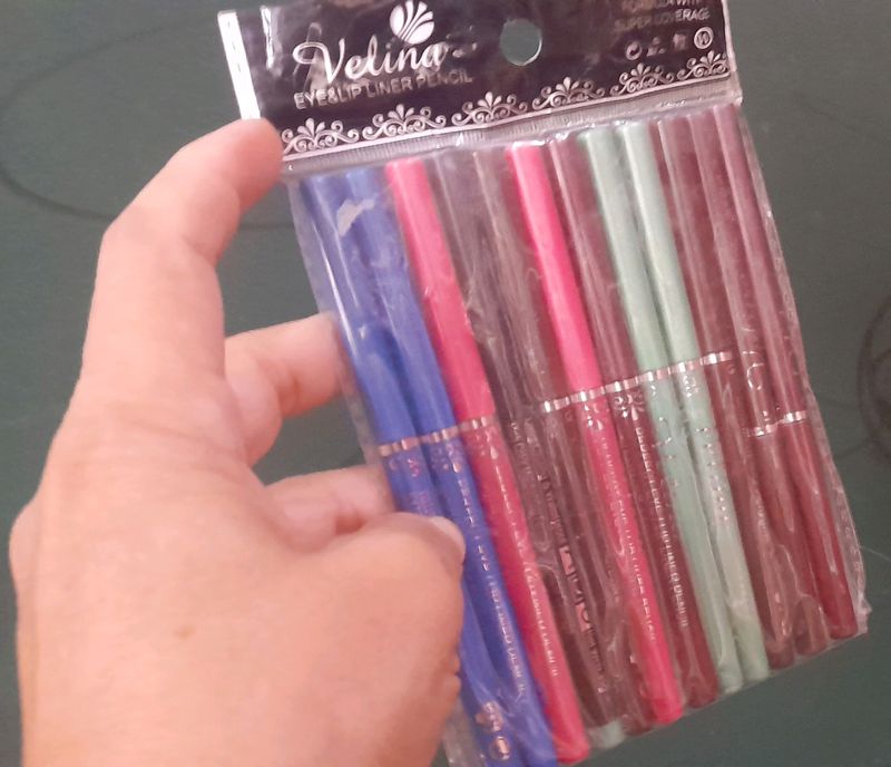 Eyeliner Pen Colourful Trending. 3 Pc)