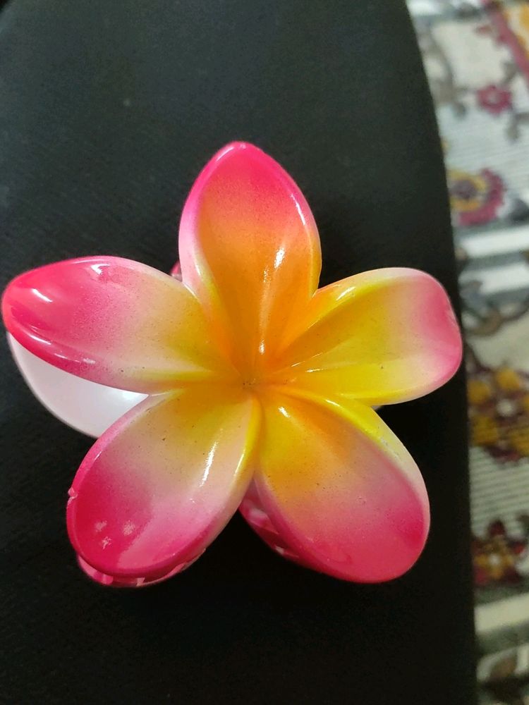 Pinteresty Flower Clip