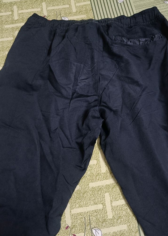 Very Gud Condition Trouser Reson For Sell Size