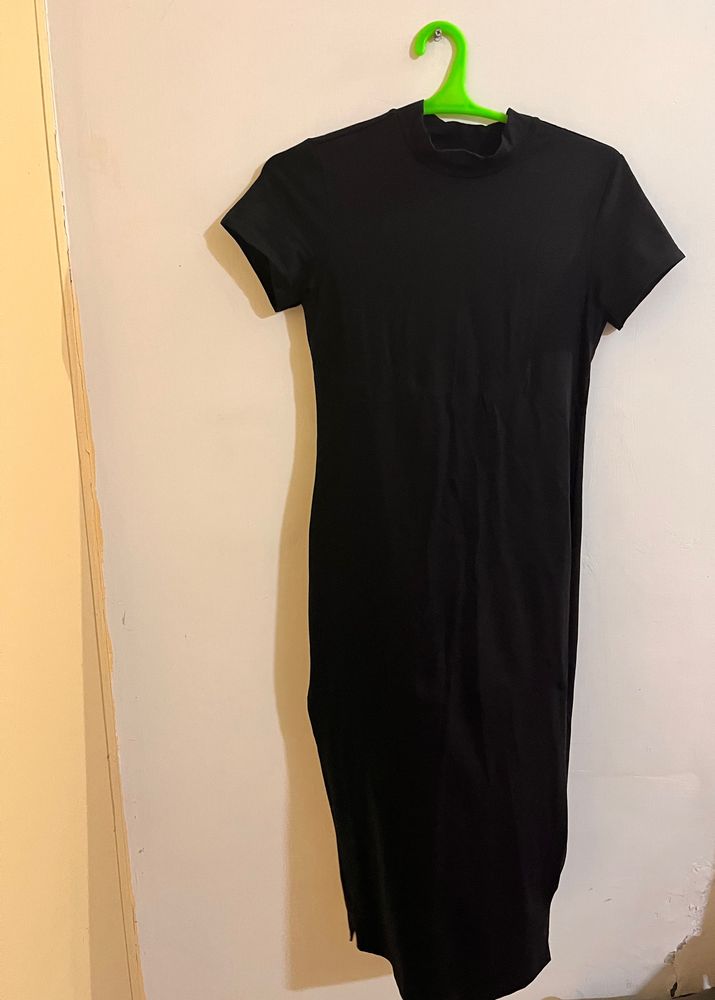 Black Bodycon Dress