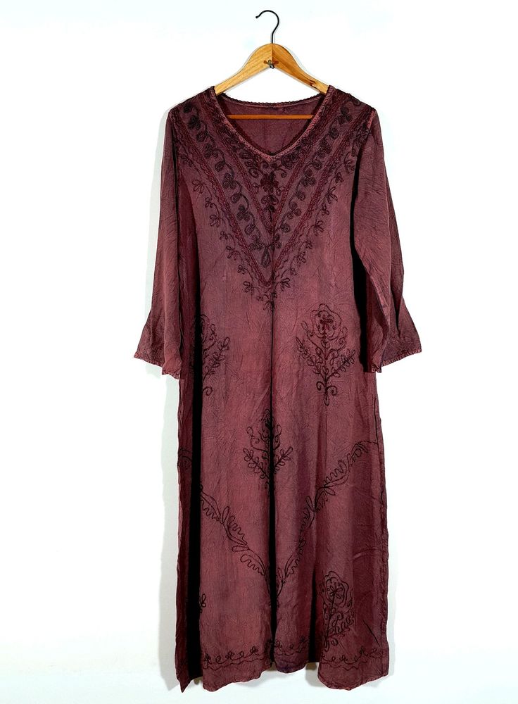 Burgundy Embroidered Kurta (Women's)