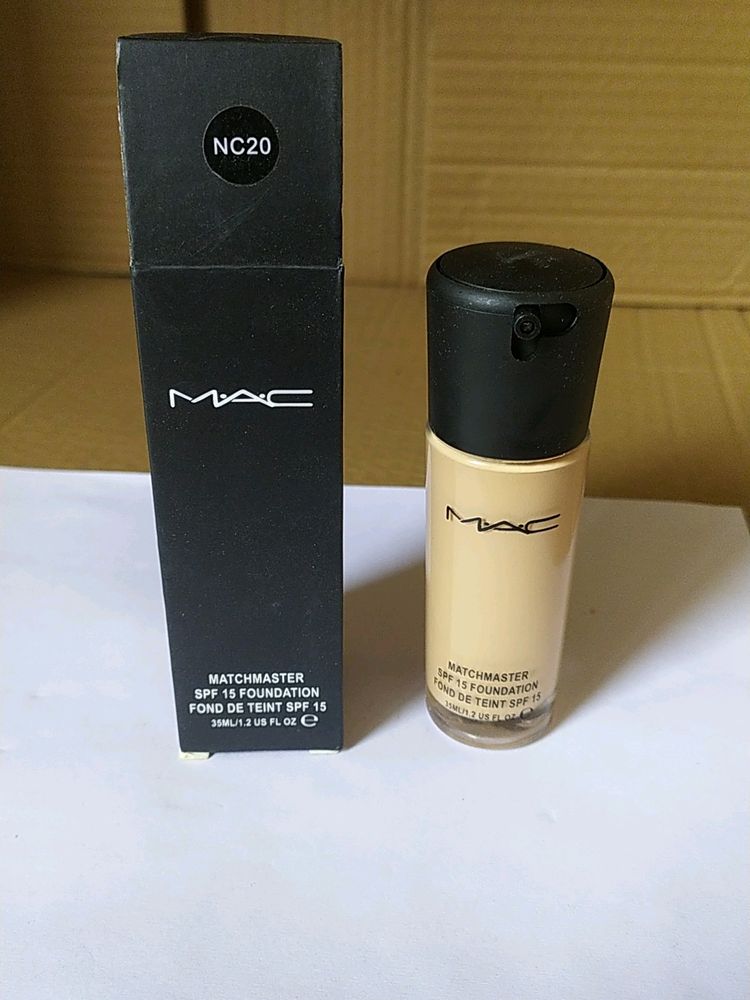 MAC Nc20 Foundation Brand New