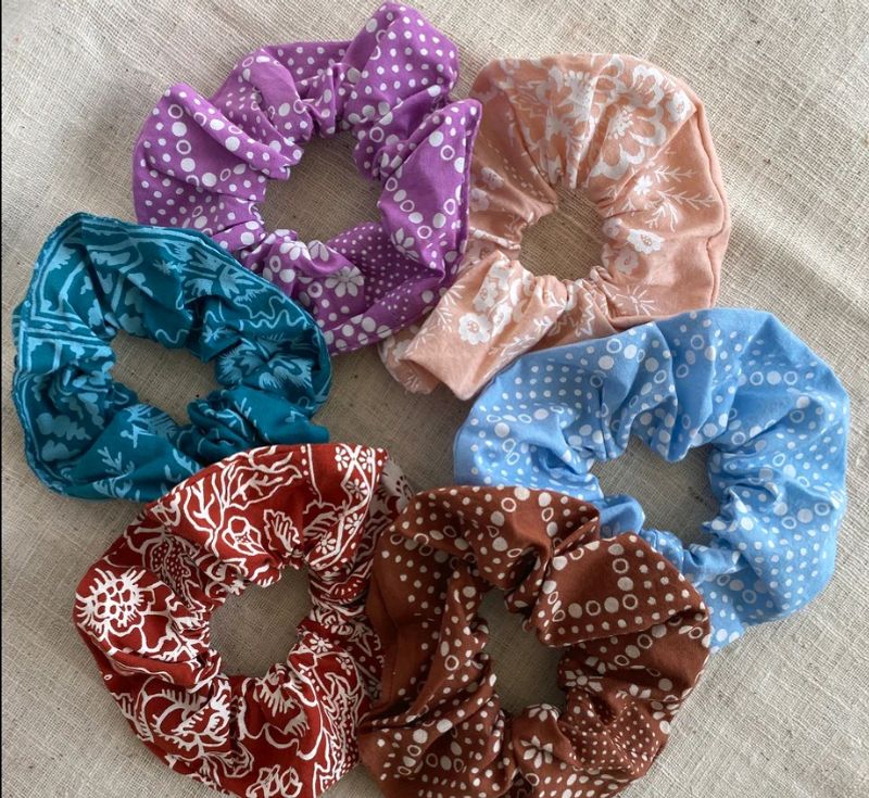 Colour Full Scrunchies