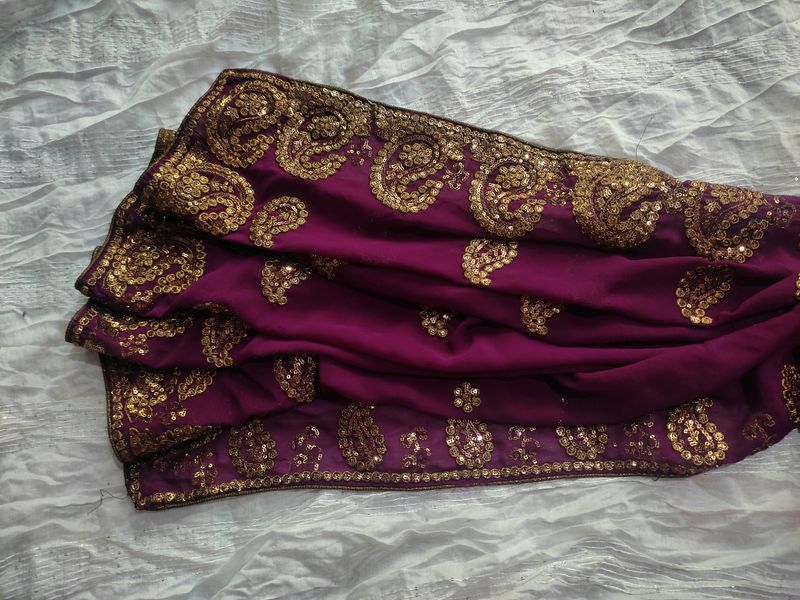 Party Wear Violet Colour Georgette Saree New With Blouse Material Attached