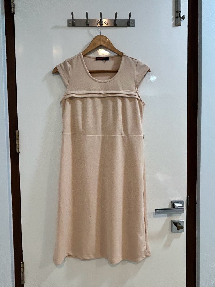 109f Beige Dress