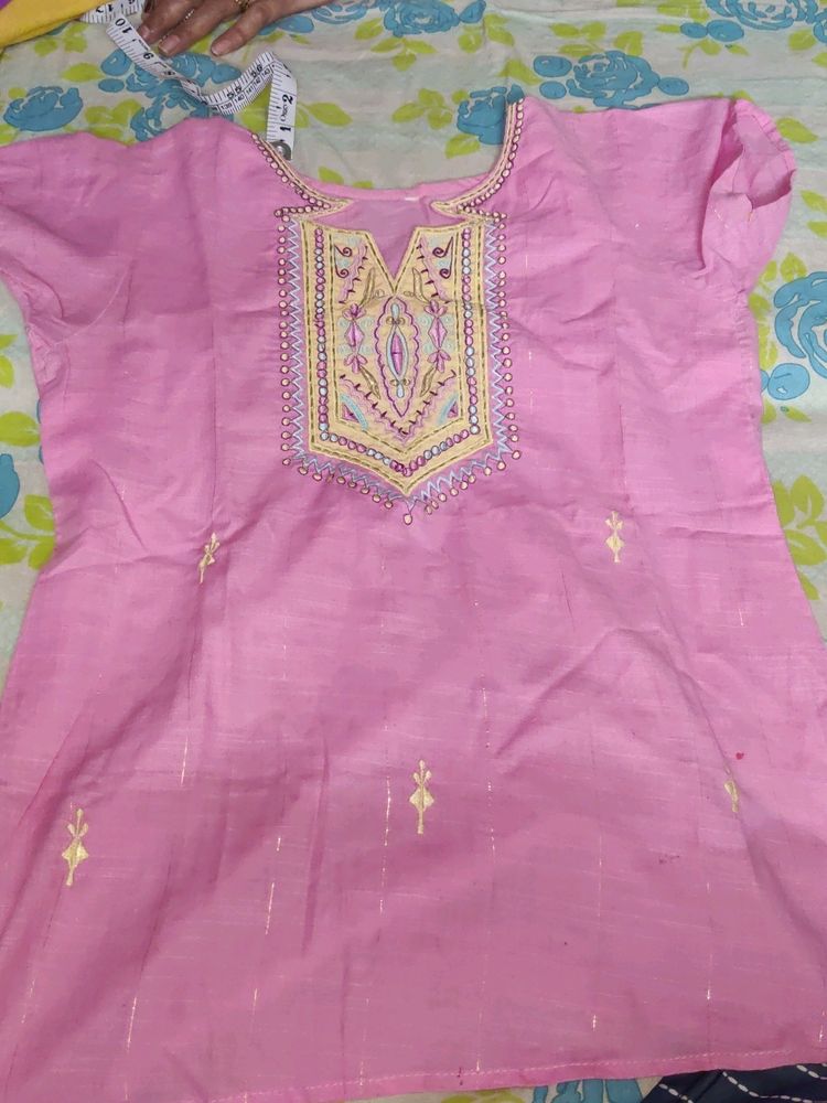 Short Kurti