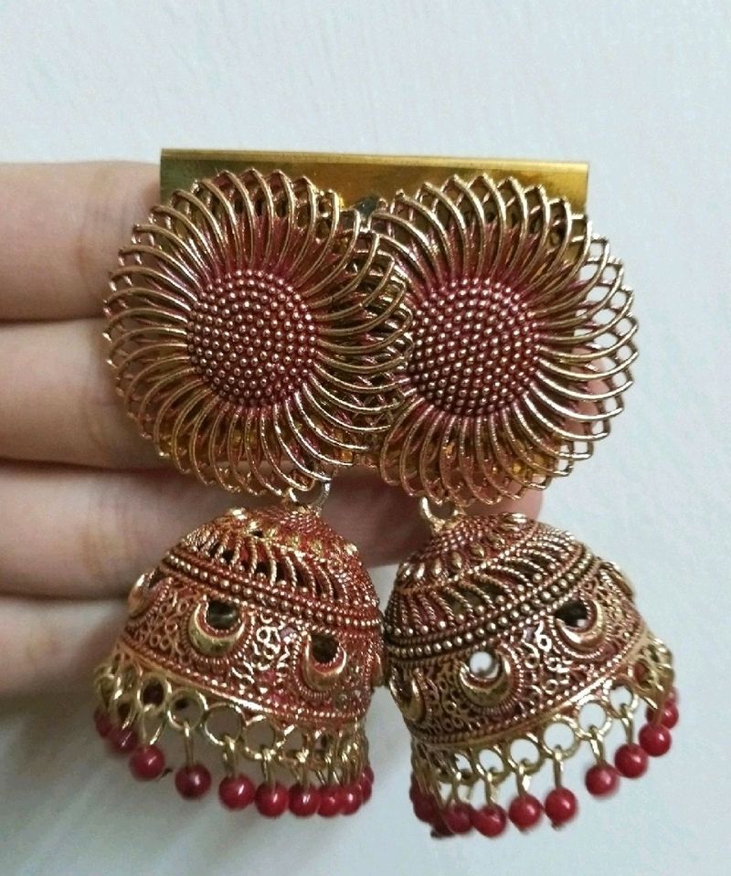 Red Jhumka