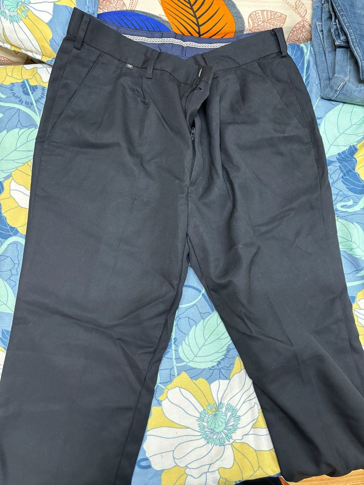 Straight fit navy blue formal pant