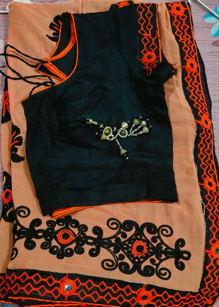 Hand Embroidery Kolkatta Saaree With Blouse