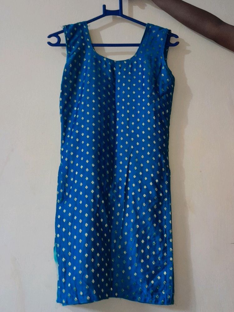 Like New Kurti Size Is Xs