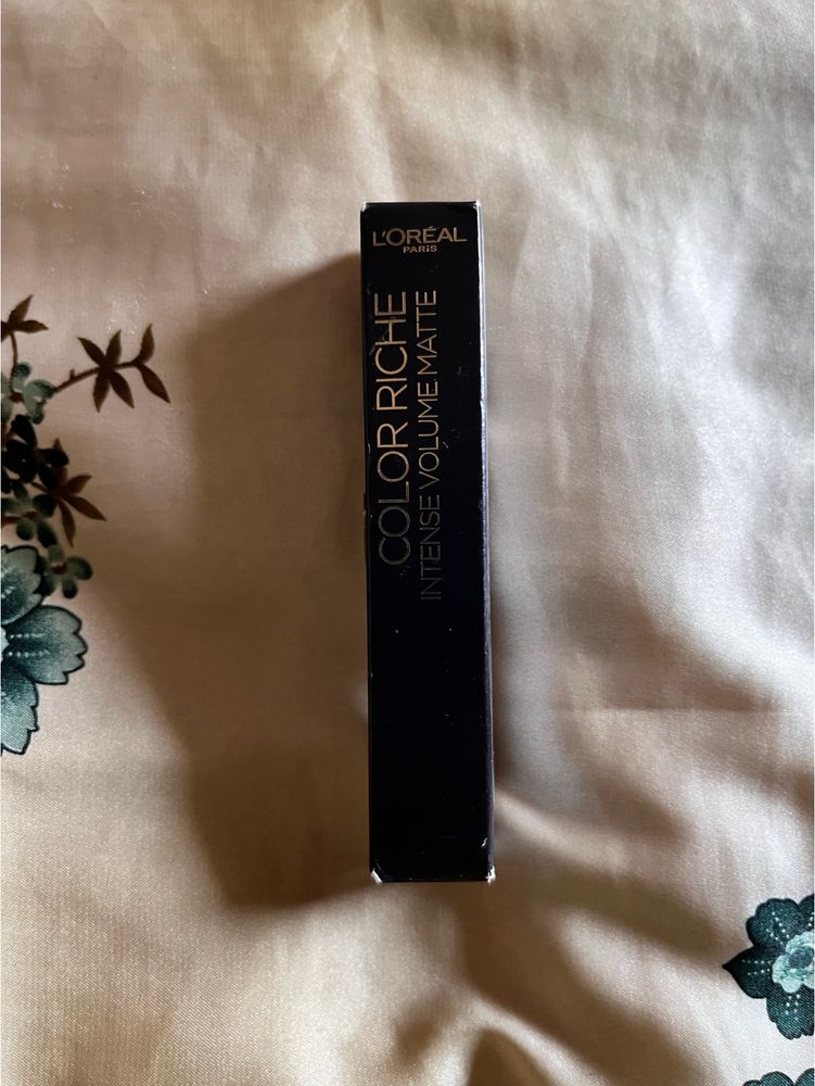 Loreal Color Riche Matte Slim Lipstick