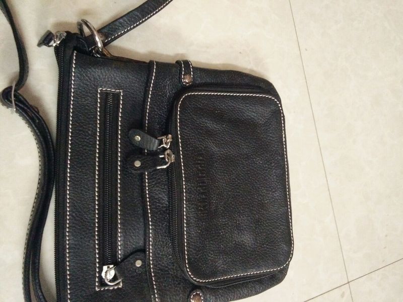 Sling Bag ( Negotiable)