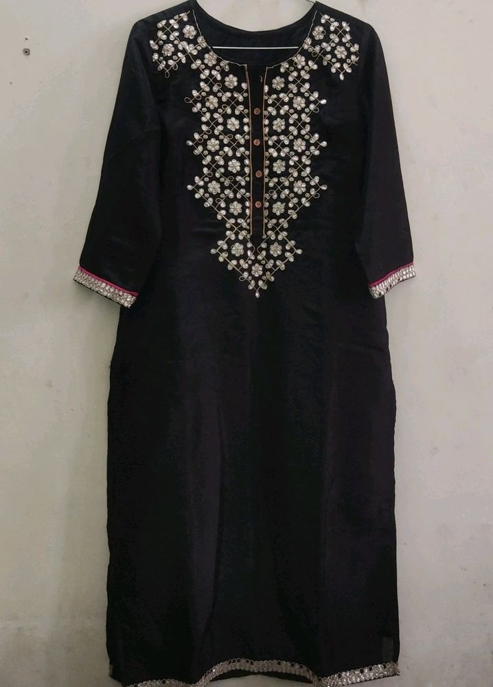 Beautiful Black Kurta (Women)