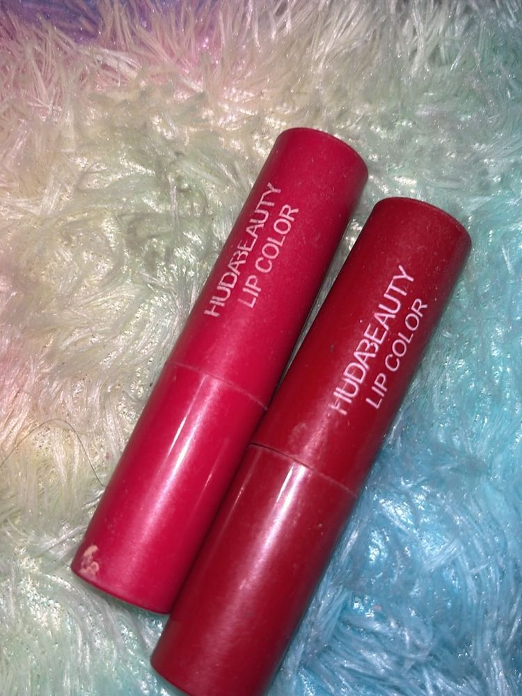 Pink And Red Colour Huda Lipstick For Dupe