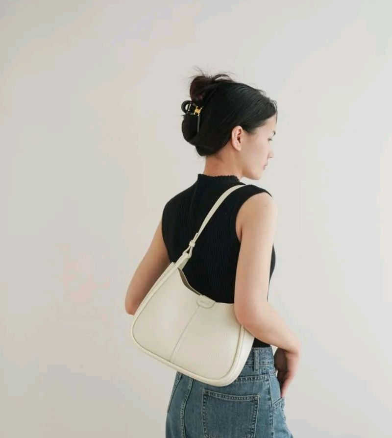 Sling Bag From Urbanic..