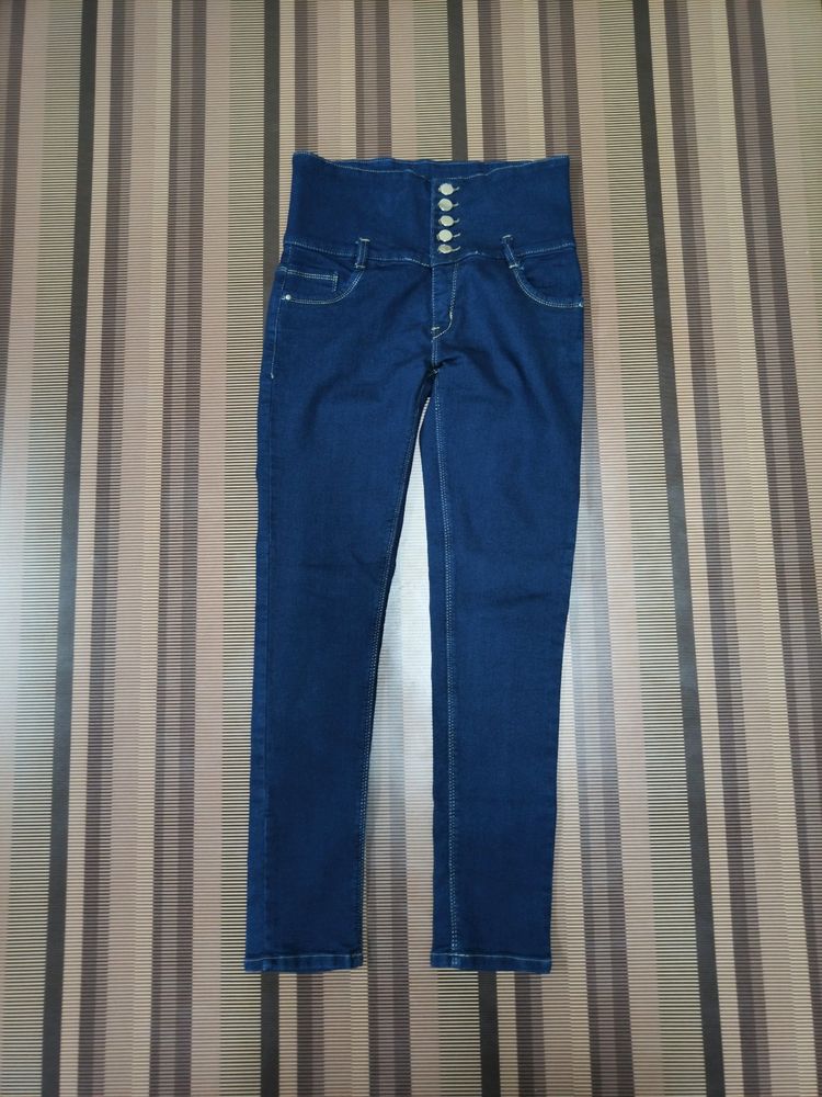 Y-02 Size 28 Slim Fit Women Denim Jeans