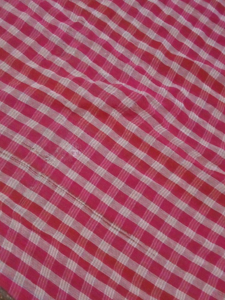 A Pink&White Checked Scarf