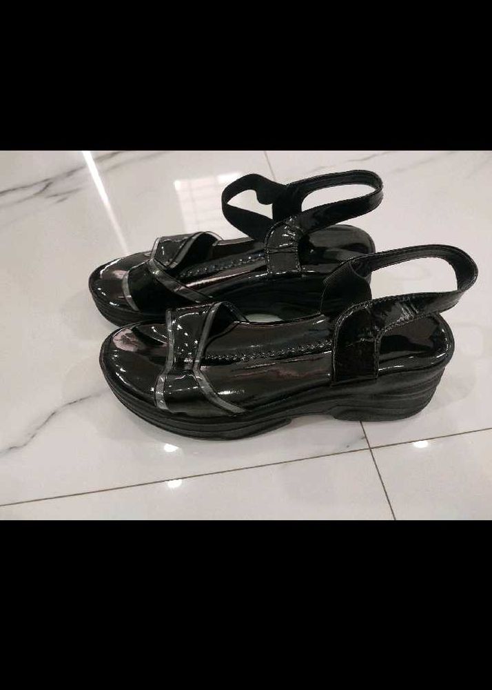 Black Sandals For Women's