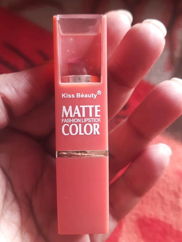 Kiss Beauty Lipstick