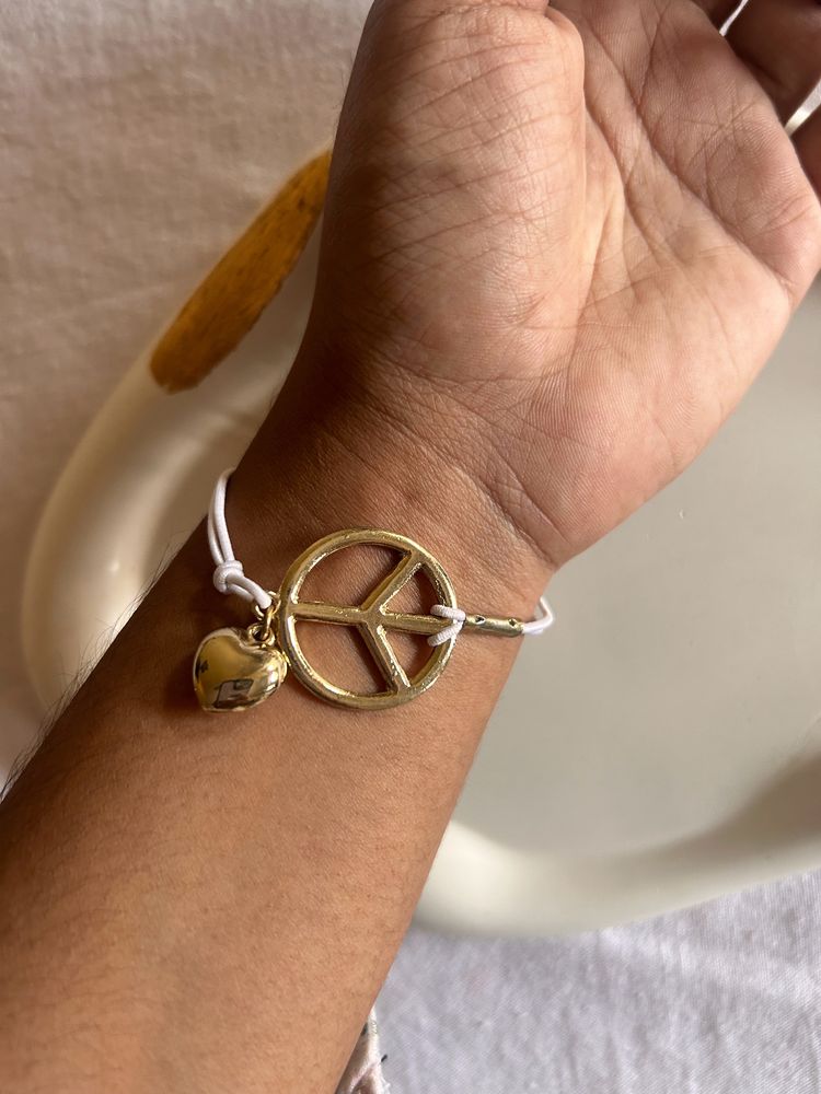 Peace Pendant Bracelet