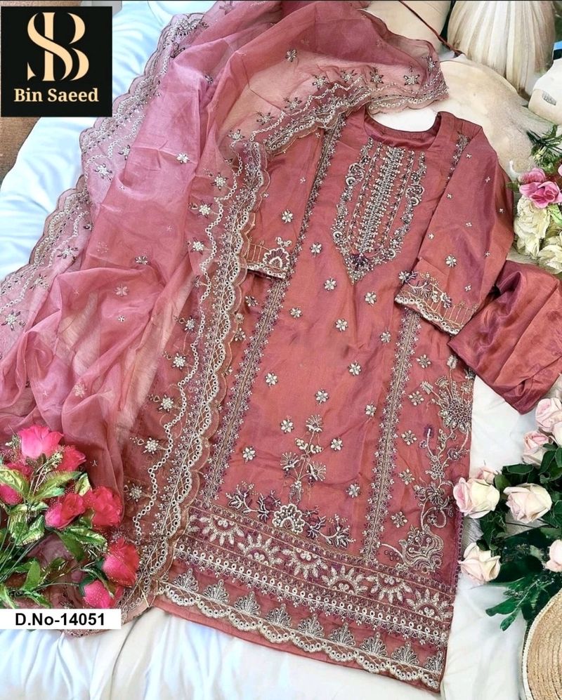 New Standard Pakistani Poshaq Dresses Beautiful Dr